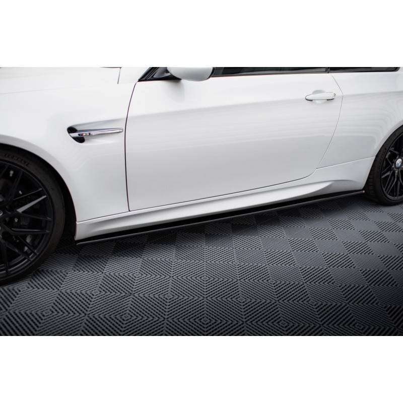 Maxton - RAJOUTS DES BAS DE CAISSE BMW M3 E92 / E93 Noir Brillant Maxton - RAJOUTS DES BAS DE CAISSE BMW M3 E92 / E93 Noir Brillant