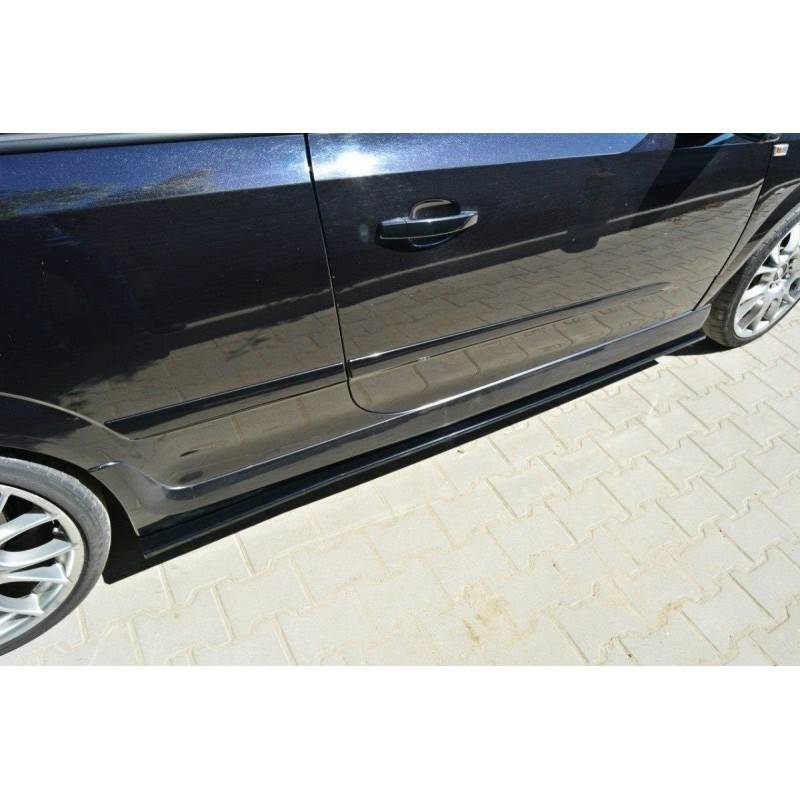 Maxton - RAJOUTS DES BAS DE CAISSE POUR OPEL ASTRA H (FOR OPC / VXR) Noir Brillant Maxton - RAJOUTS DES BAS DE CAISSE POUR OPEL ASTRA H (FOR OPC / VXR) Noir Brillant