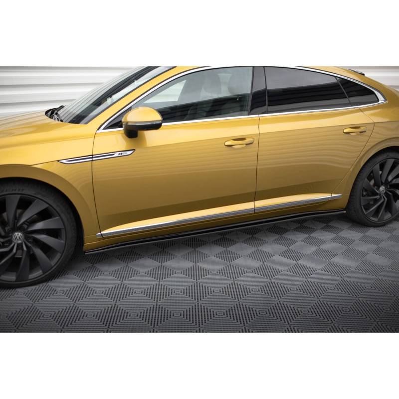 Maxton - RAJOUTS DES BAS DE CAISSE POUR Volkswagen Arteon R-Line Noir Brillant Maxton - RAJOUTS DES BAS DE CAISSE POUR Volkswagen Arteon R-Line Noir Brillant