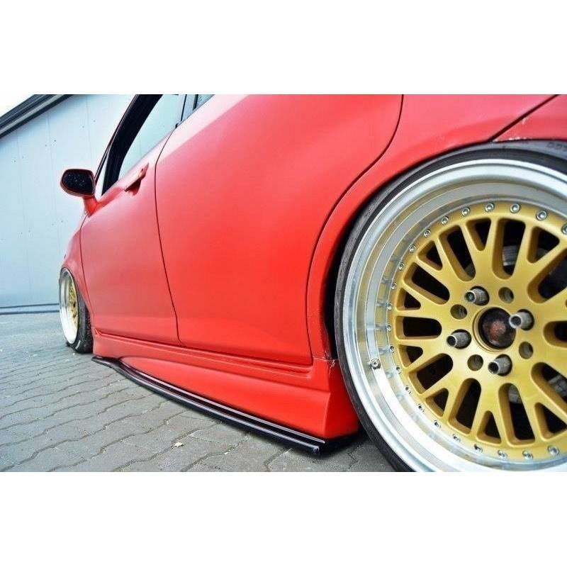 Maxton - RAJOUTS DES BAS DE CAISSE POUR HONDA JAZZ MK1 Noir Brillant Maxton - RAJOUTS DES BAS DE CAISSE POUR HONDA JAZZ MK1 Noir Brillant