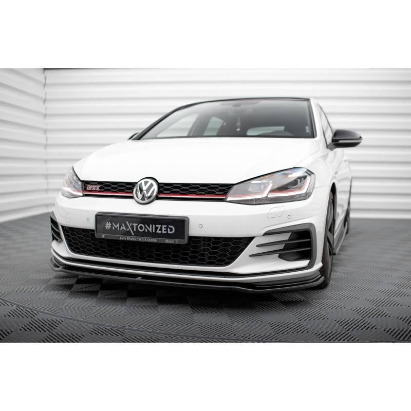 Maxton - LAME DU PARE-CHOCS AVANT V.2 VW GOLF VII GTI FACELIFT Noir Brillant