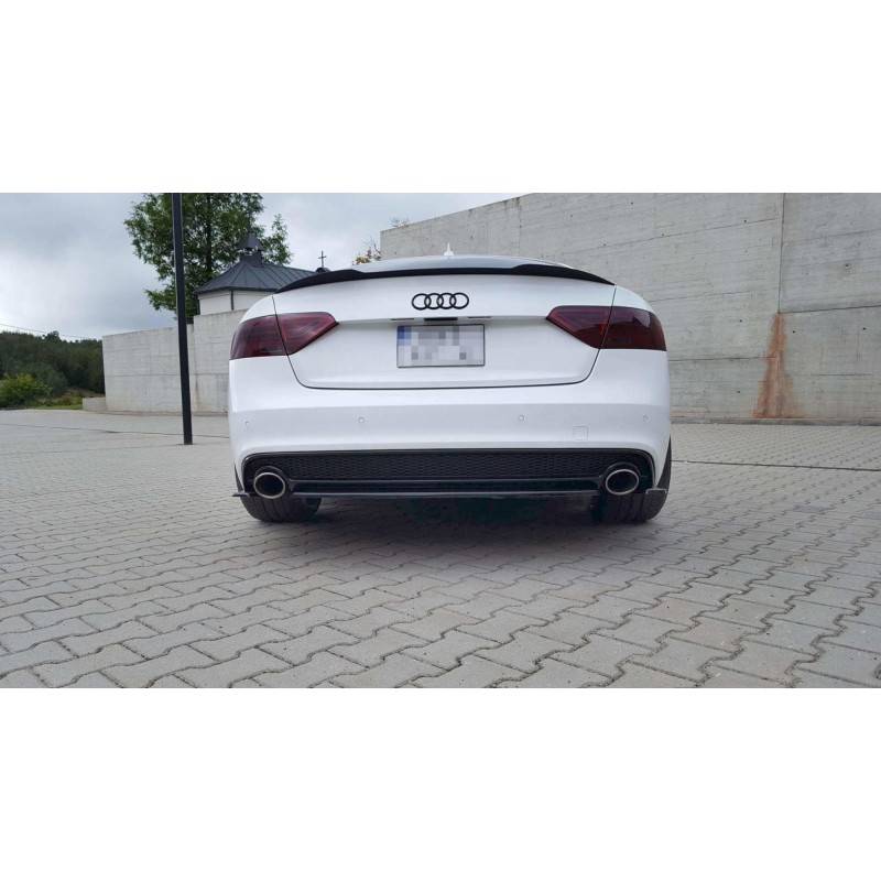 Maxton - CENTRAL ARRIÈRE SPLITTER AUDI A5 S-LINE APRES FACELIFT (sans barres verticales) Noir Brillant