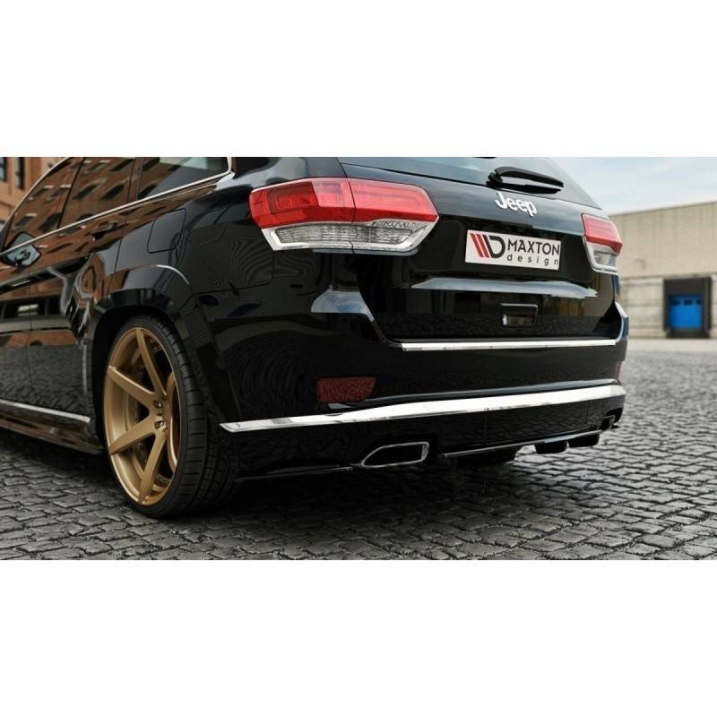 Maxton - CENTRAL ARRIÈRE SPLITTER Jeep Grand Cherokee WK2 Summit APRES FACELIFT (avec une barre verticale) Noir Brillant