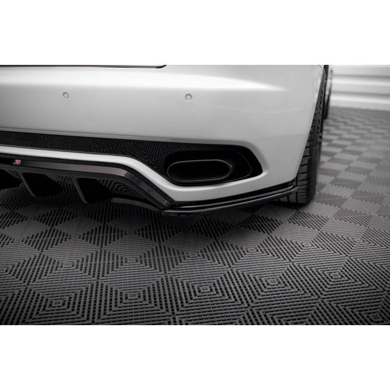 Maxton - LAME DU PARE CHOCS ARRIERE V.2 MASERATI GRANTURISMO 2007-2011 Noir Brillant Maxton - LAME DU PARE CHOCS ARRIERE V.2 MASERATI GRANTURISMO 2007-2011 Noir Brillant