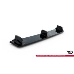 Maxton - CENTRAL ARRIÈRE SPLITTER BVW GOLF VII R (avec barres verticales) Noir Brillant Maxton - CENTRAL ARRIÈRE SPLITTER BVW GOLF VII R (avec barres verticales) Noir Brillant