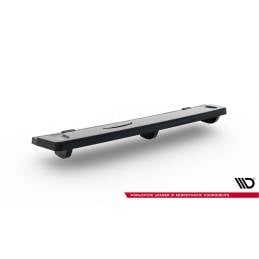 Maxton - CENTRAL ARRIÈRE SPLITTER BVW GOLF VII R (avec barres verticales) Noir Brillant Maxton - CENTRAL ARRIÈRE SPLITTER BVW GOLF VII R (avec barres verticales) Noir Brillant