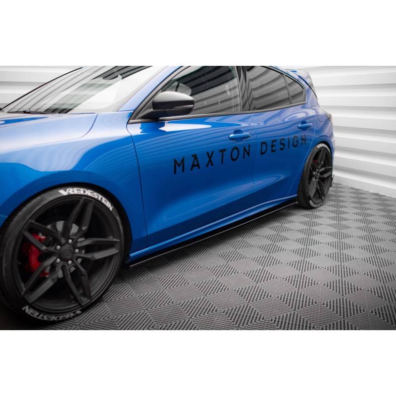 Maxton - Rajouts Des Bas De Caisse Pour Ford Focus ST / ST-Line Mk4 Noir Brillant Maxton - Rajouts Des Bas De Caisse Pour Ford Focus ST / ST-Line Mk4 Noir Brillant